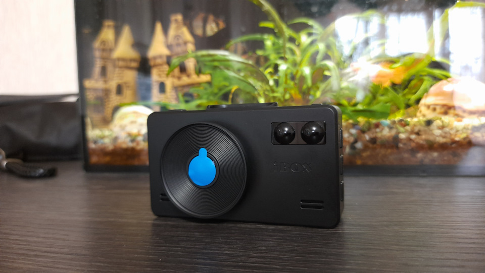 Новый помощник iBOX iCON WiFi Signature Dual