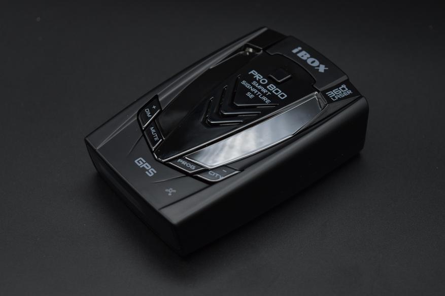 iBOX Pro 800 Smart Signature SE: продуманный радар-детектор